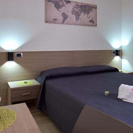 Bouganville House - Casa Vacanze Triparni Luaran gambar