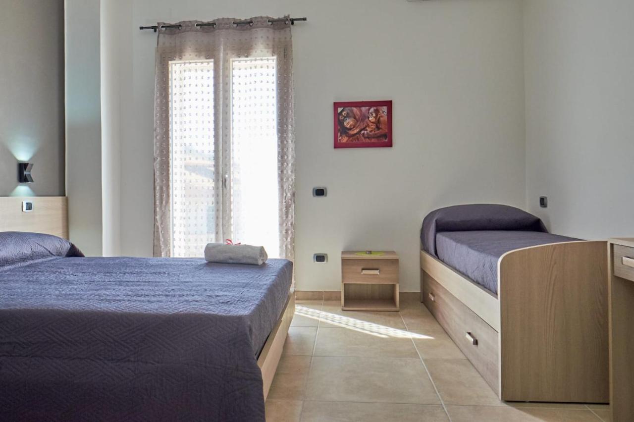 Bouganville House - Casa Vacanze Triparni Luaran gambar