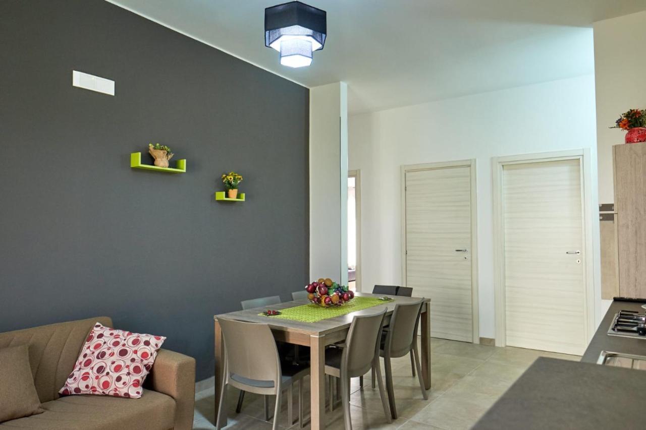 Bouganville House - Casa Vacanze Triparni Luaran gambar